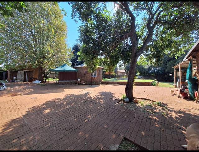 4 BEDROOM HOUSE FOR SALE IN VALHALLA